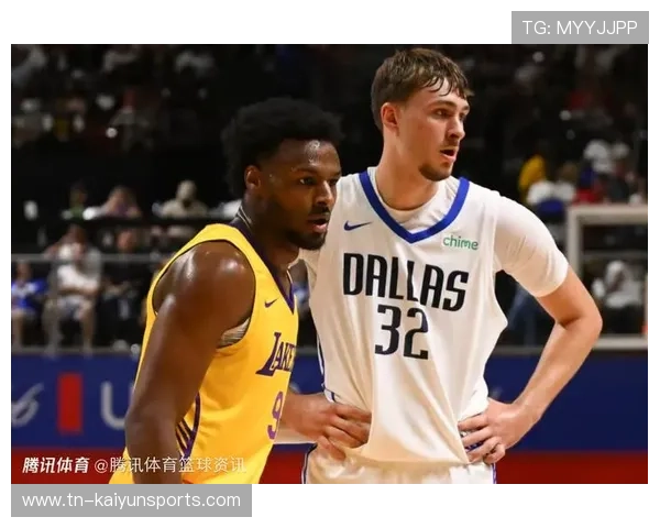 独行侠布朗尼战术调整被教练组重点研究：未来可期的篮球新星崛起之路