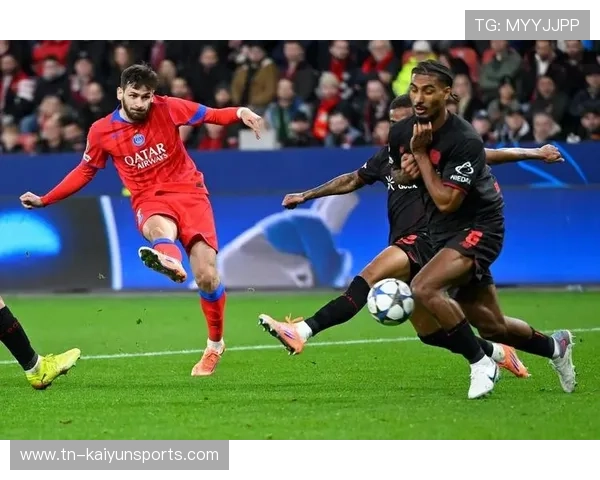 巴黎5球大胜，锋线组合势不可挡